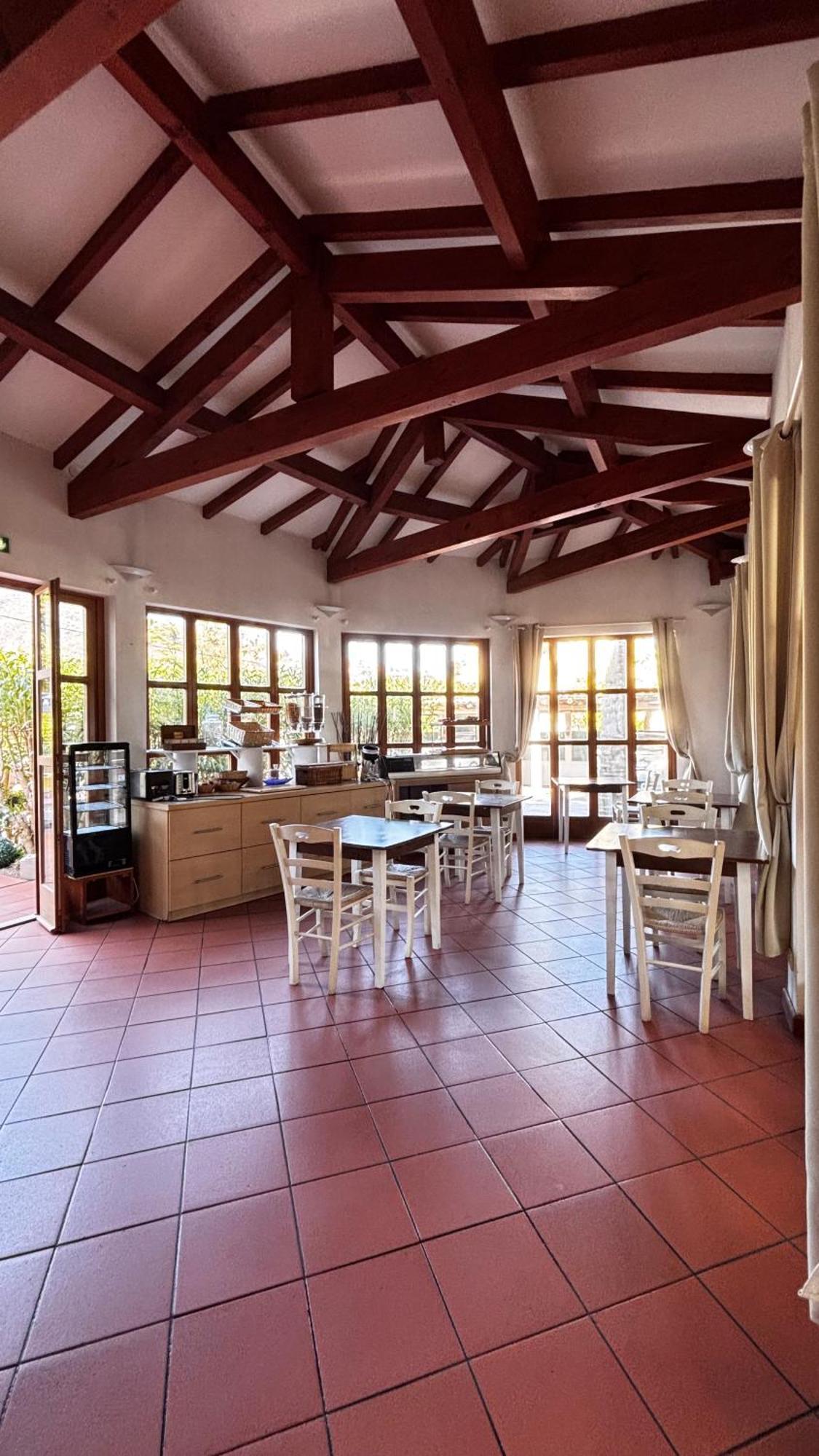 Hotel La Bastide Le Lavandou Exteriör bild