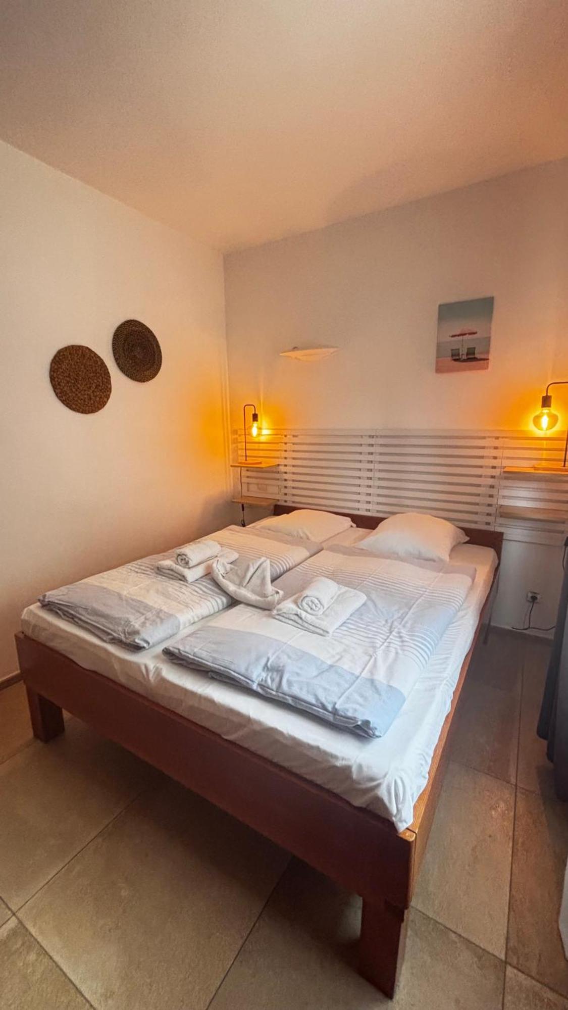 Hotel La Bastide Le Lavandou Exteriör bild